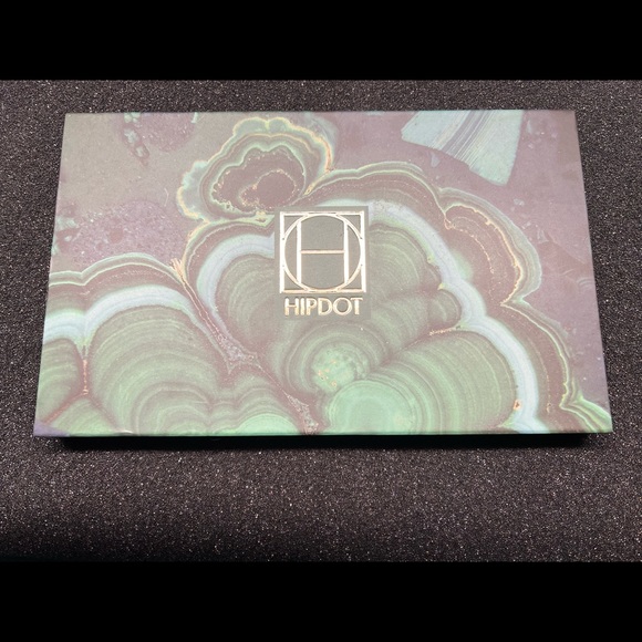Hipdot Cenote Pressed Eyeshadow Palette New - Picture 2 of 2